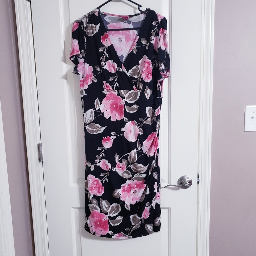 💞💜 Form fitting Dress